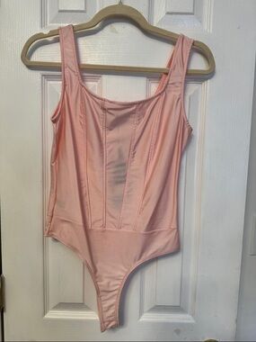 Fashion Nova Pink Scoop Neck Bodysuit
